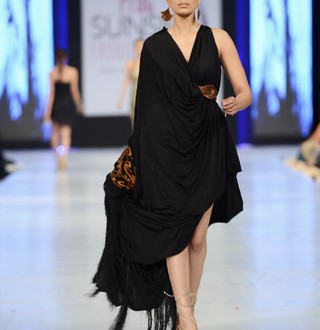 Rabia Butt in Sana Safinaz Collection at PFDC Sunsilk Fashion Week 2013