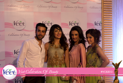 Momal Sheikh, Mehwish Hayat and Ayesha Omer at Veet Celebration of Beauty 2013