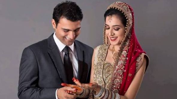Pakistani Actress Mansha Pasha marries Asad Farooqi