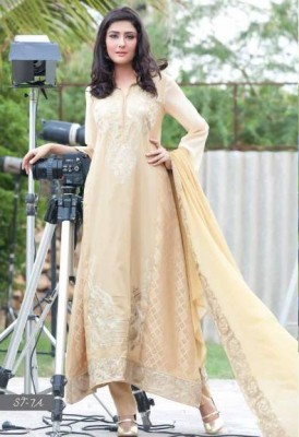shariq textiles embroidered reeva collection