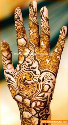 Beautiful Bridal Henna Designs Collection