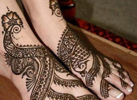 Mehndi Designs Arabic Style 2014 on Hands and Foot