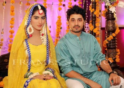 Sana Khan & Babar Khan Wedding Mehndi Pictures