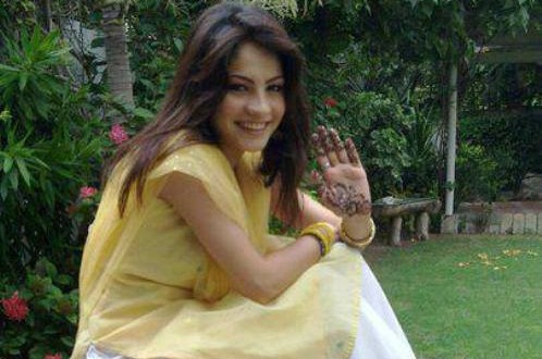 Pakistani Actress Neelam Muneer Pics