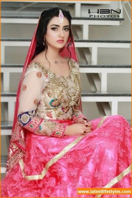Pakistani Drama Actress Sarah Khan Bridal Pics